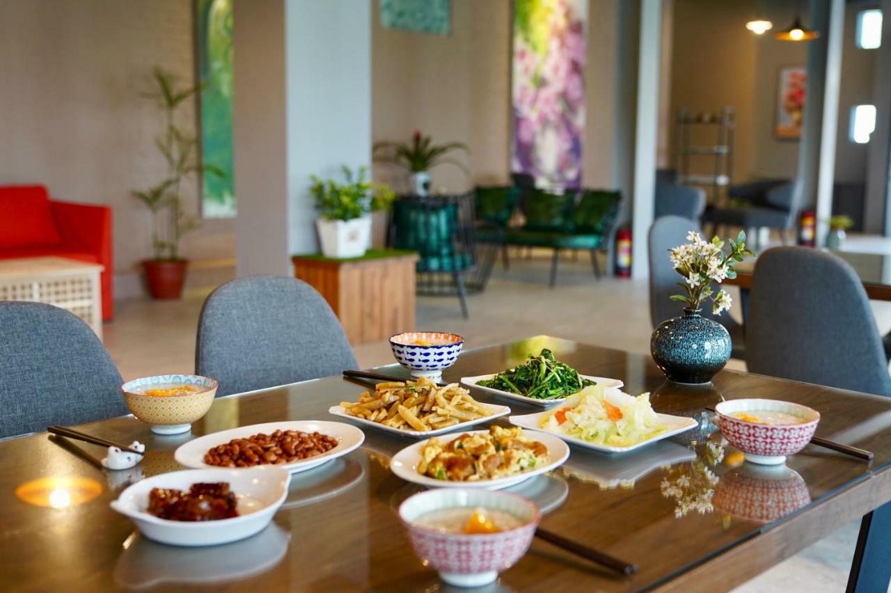 Mtny Hotel Zhushan Bagian luar foto