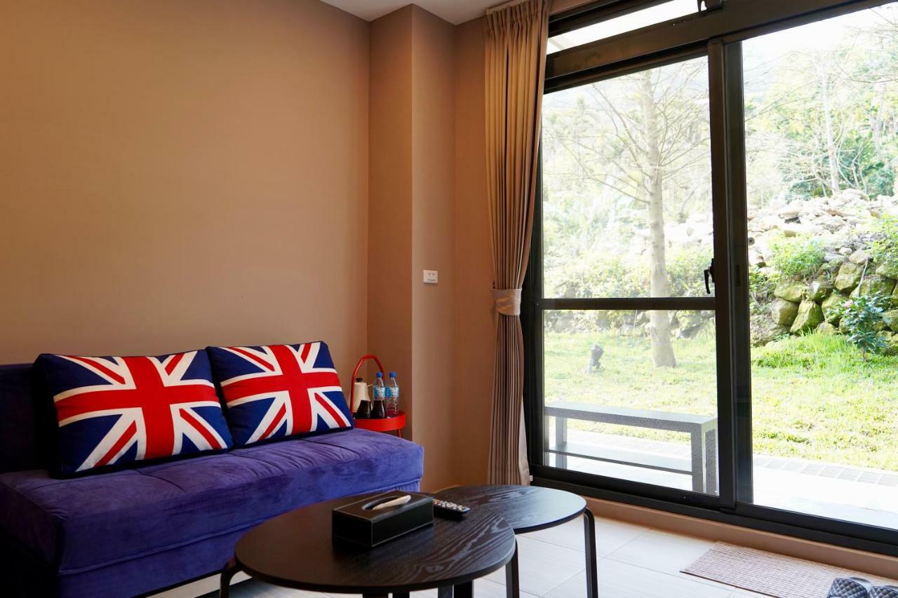 Mtny Hotel Zhushan Bagian luar foto