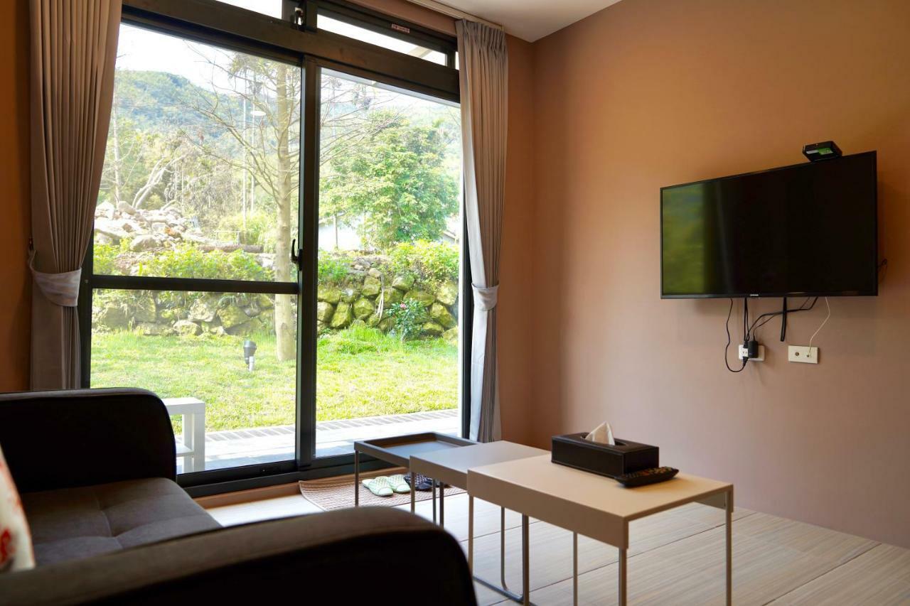 Mtny Hotel Zhushan Bagian luar foto