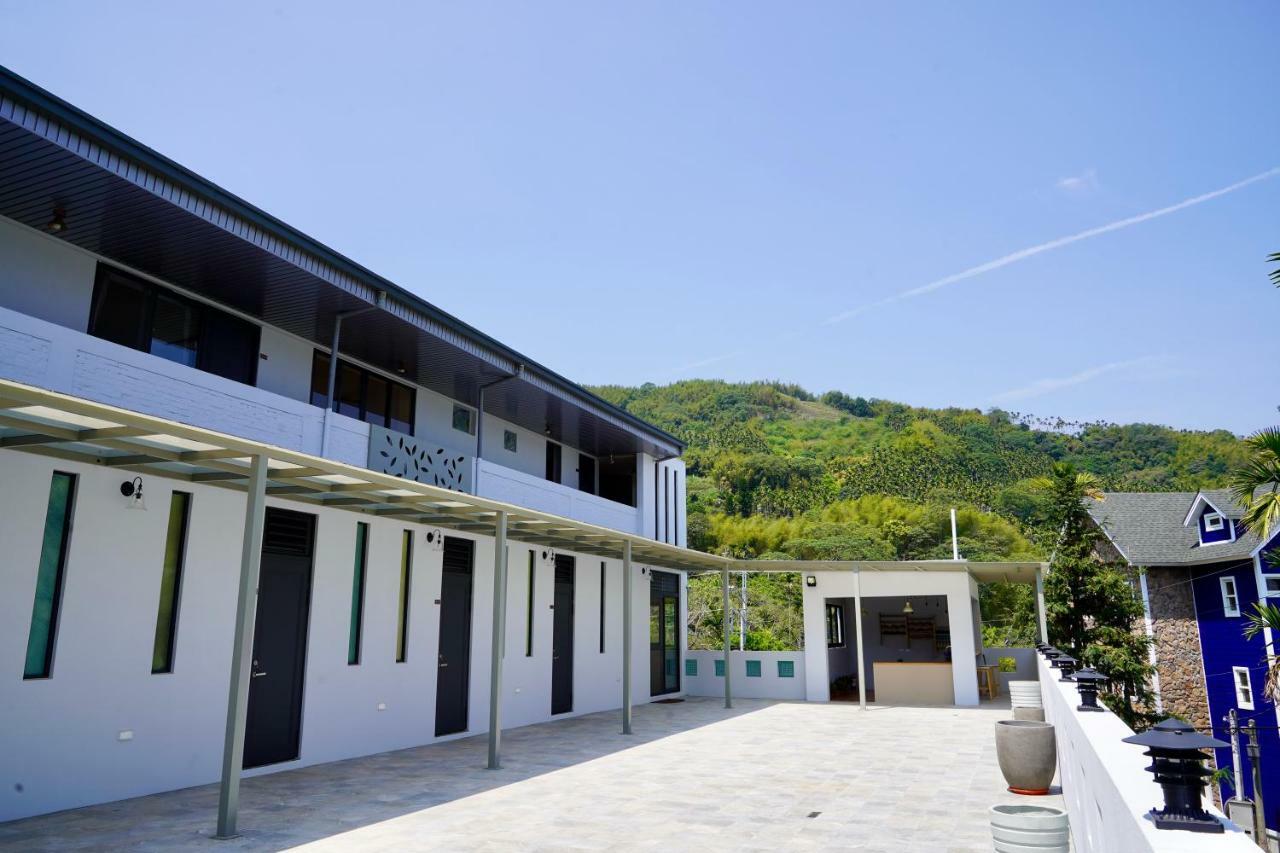 Mtny Hotel Zhushan Bagian luar foto