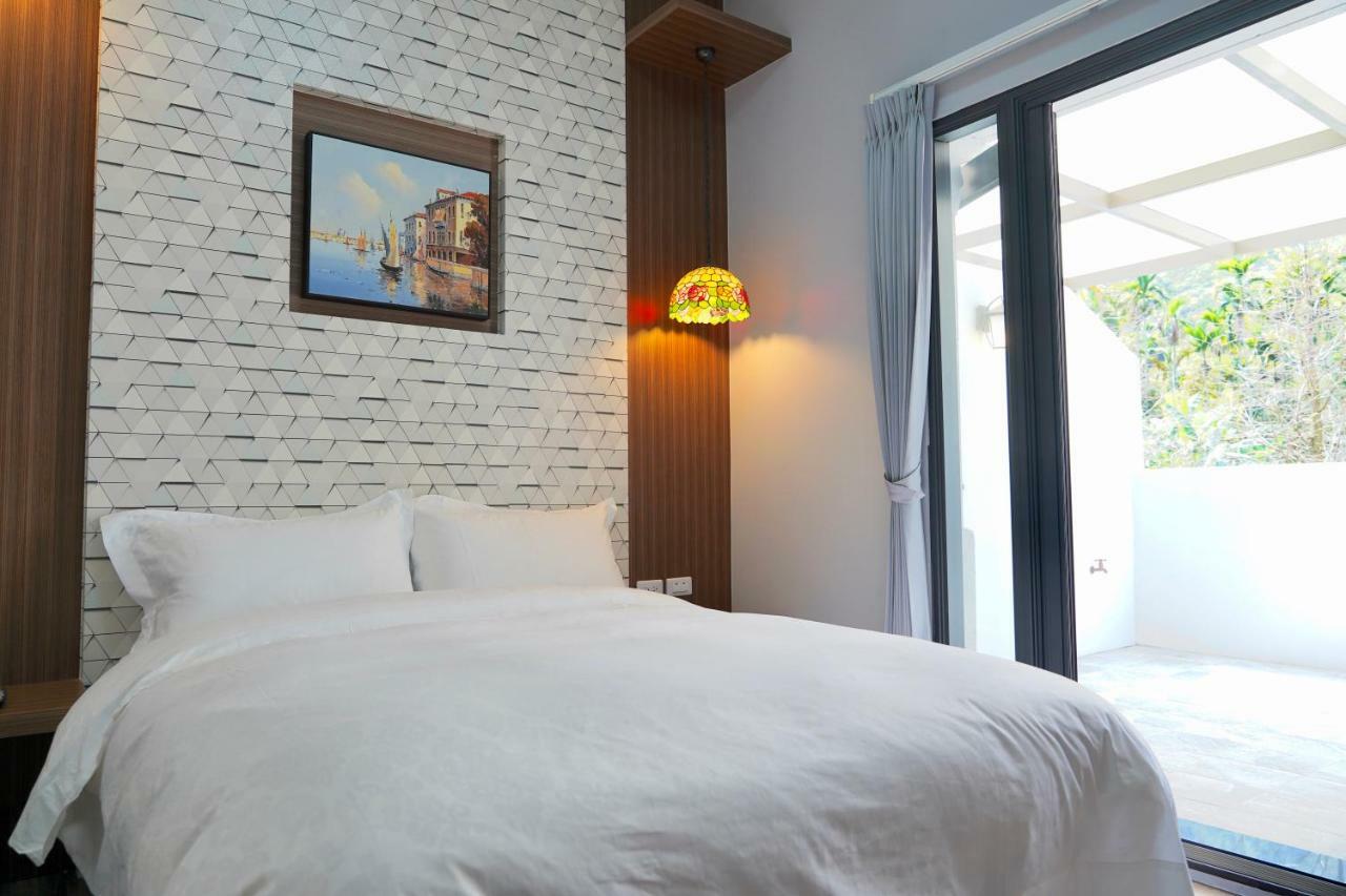 Mtny Hotel Zhushan Bagian luar foto