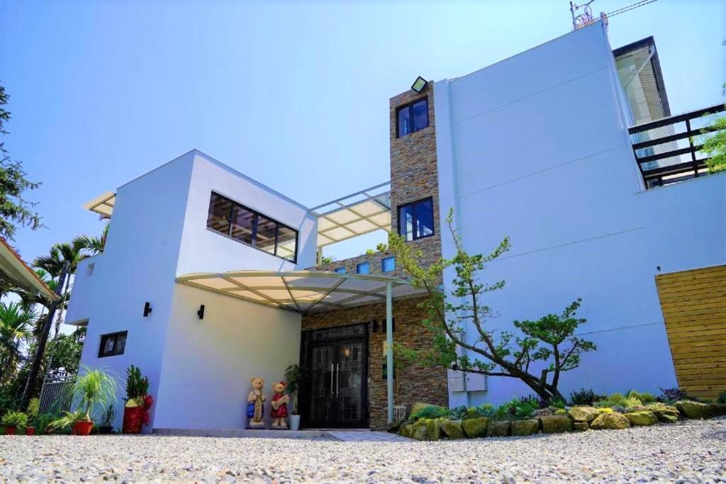 Mtny Hotel Zhushan Bagian luar foto